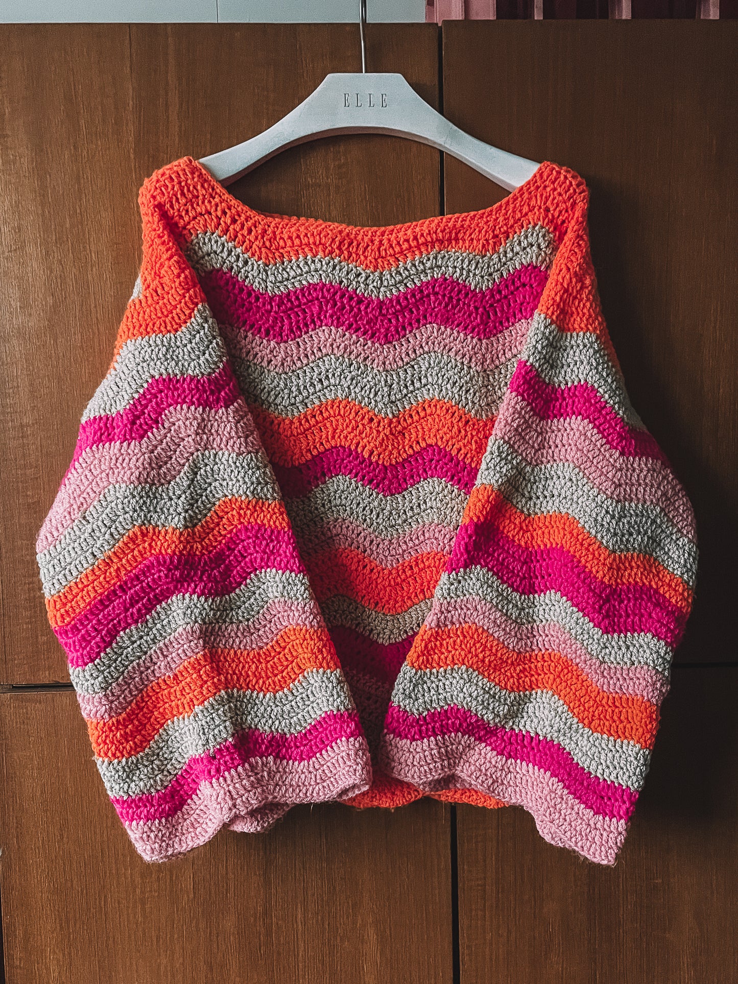 Crochet pattern WAVES SWEATER - oversized chunky sweater with wide sleeves