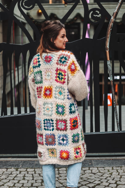 Gecombineerd brei- & haakpatroon GRANNY SQUARE CARDIGAN - oversized chunky vest met wijde mouwen